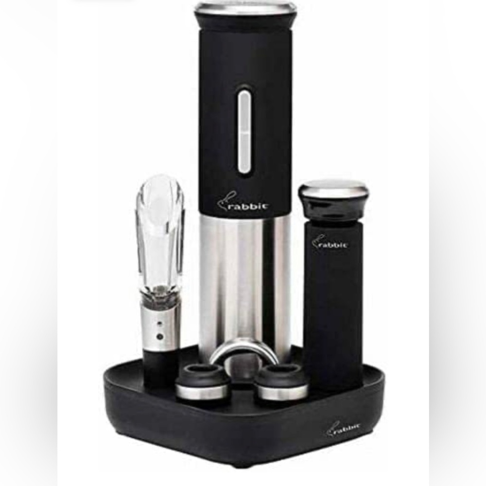 Rabbit Electric Wine Set - 8 pieces including a charging base